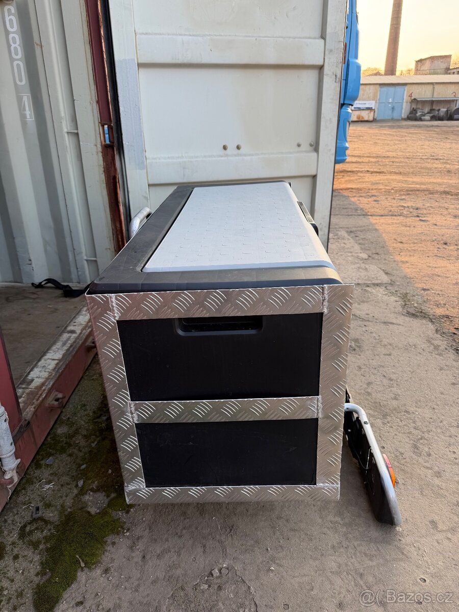 Závěsný nosič zavazadel na věci - 2