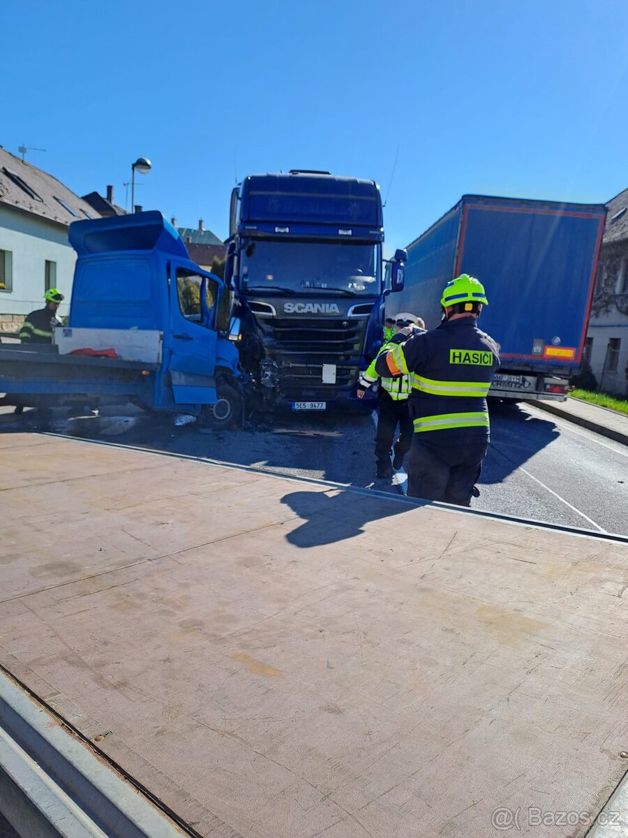 Scania R450 po nehodě - 2