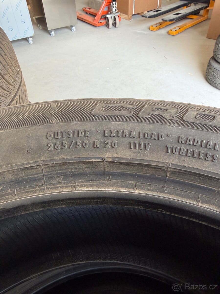 265/50/R 20 continental - 2