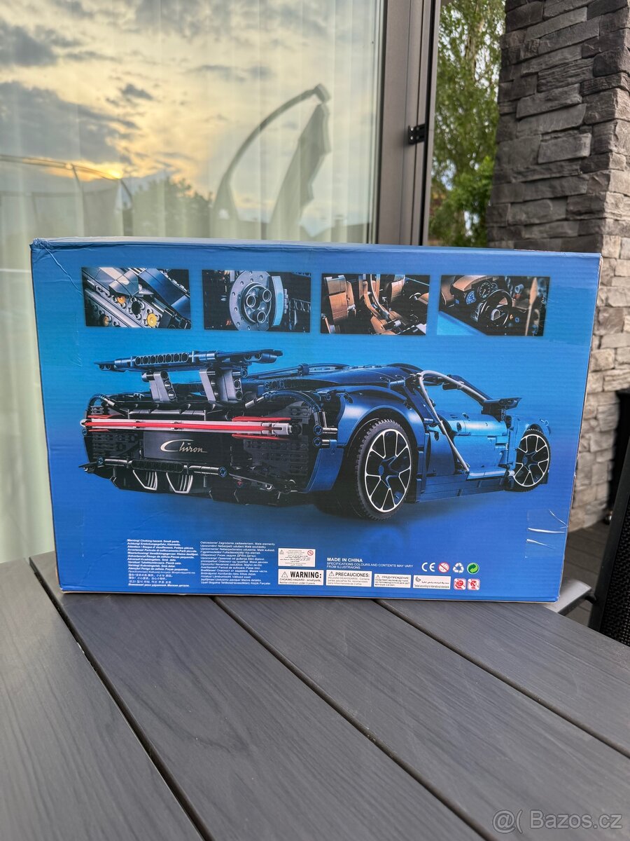 LEGO Technic Bugatti Chiron - 2