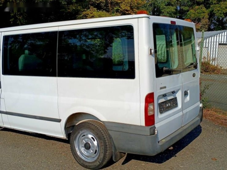 Ford Transit,2.2TDCI 9 míst servis historie - 2
