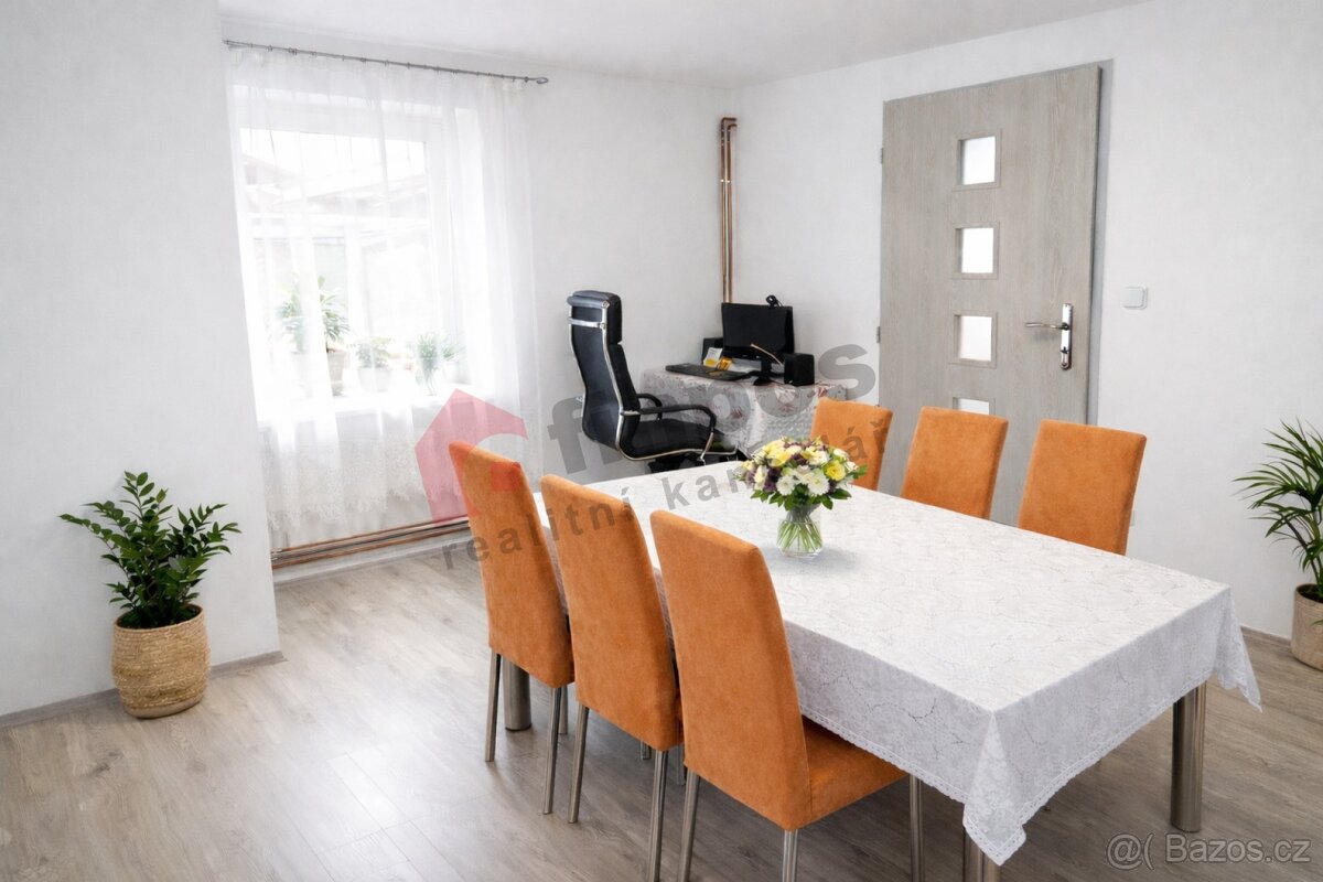 Rodinný dům 2+1 po rekonstrukci v Lovčicích – pohled 2