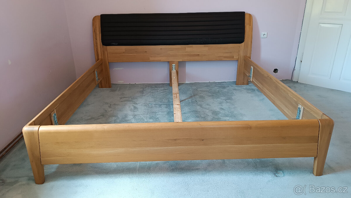 Manželská postel masivní dub - 2