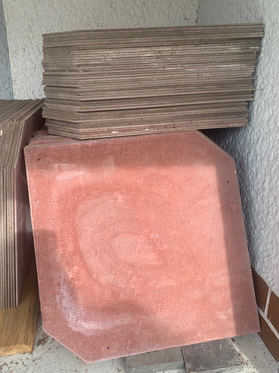 Eternit šablony - červené - 2
