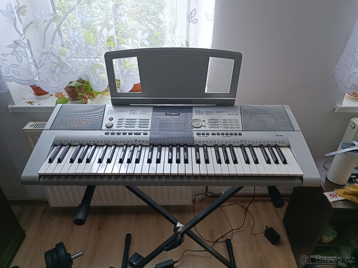 Keayboard Yamaha PSR 295 - 2