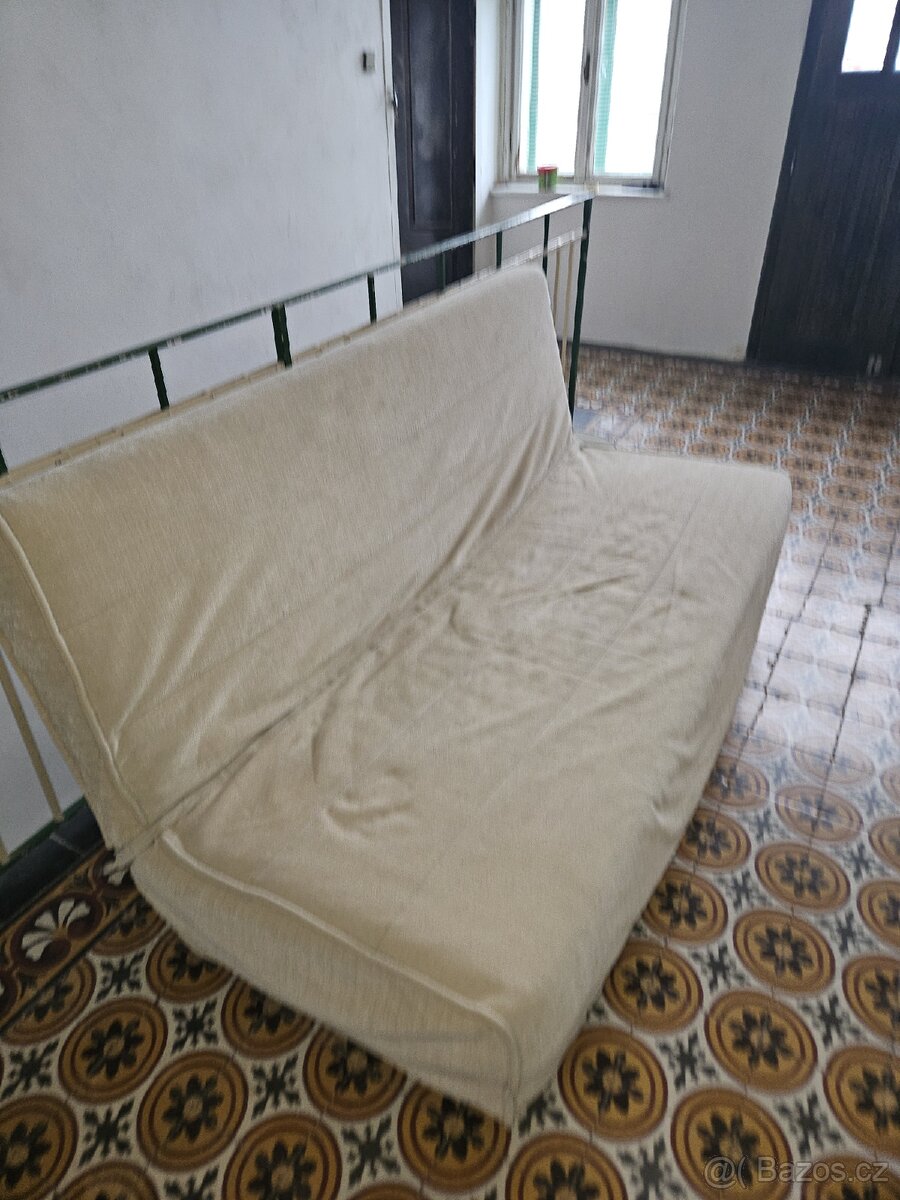 Rozkladaci sedačka IKEA - 2