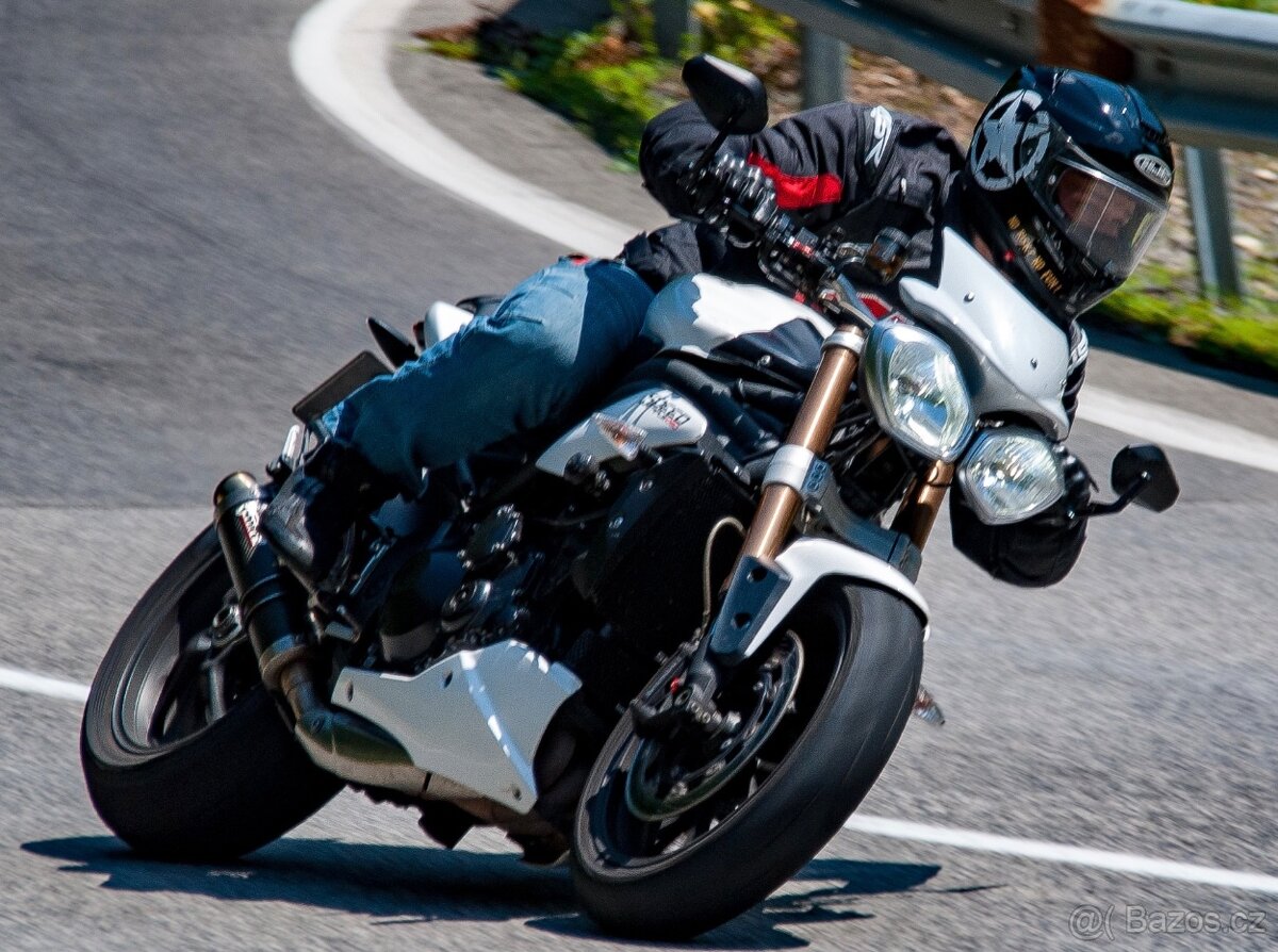 Triumph Speed Triple 1050 R.v 2011 - 2