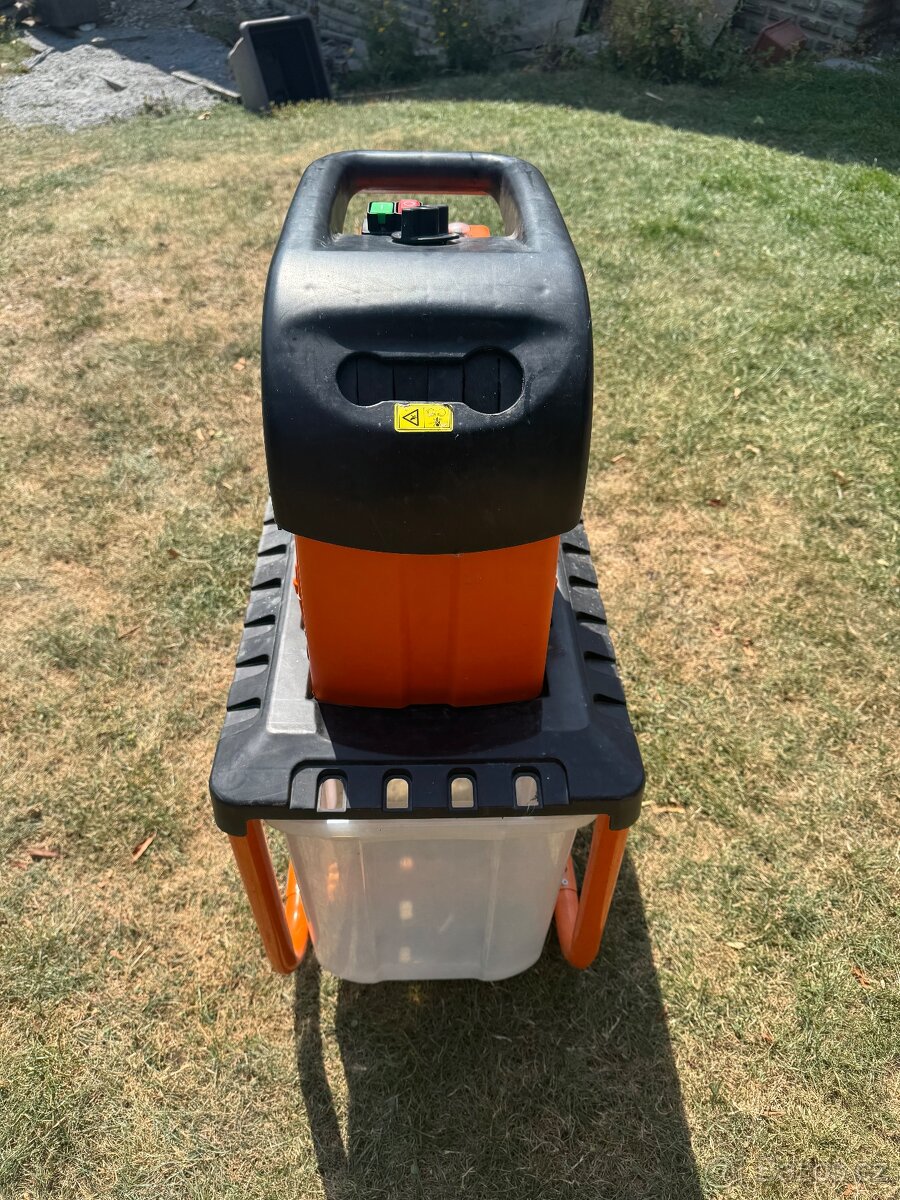 Prodám drtič Mountfield Powercut 2800 - 2