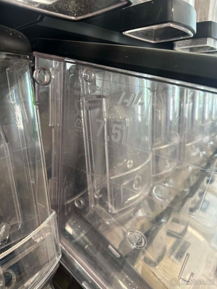 Spádové násypníky objem 7,5l,12,5l a 20l - 2