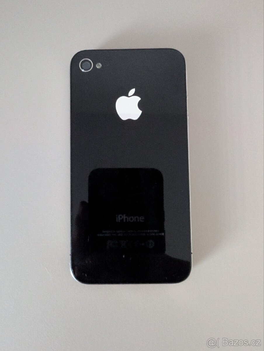 iPhone 4 16GB - 2