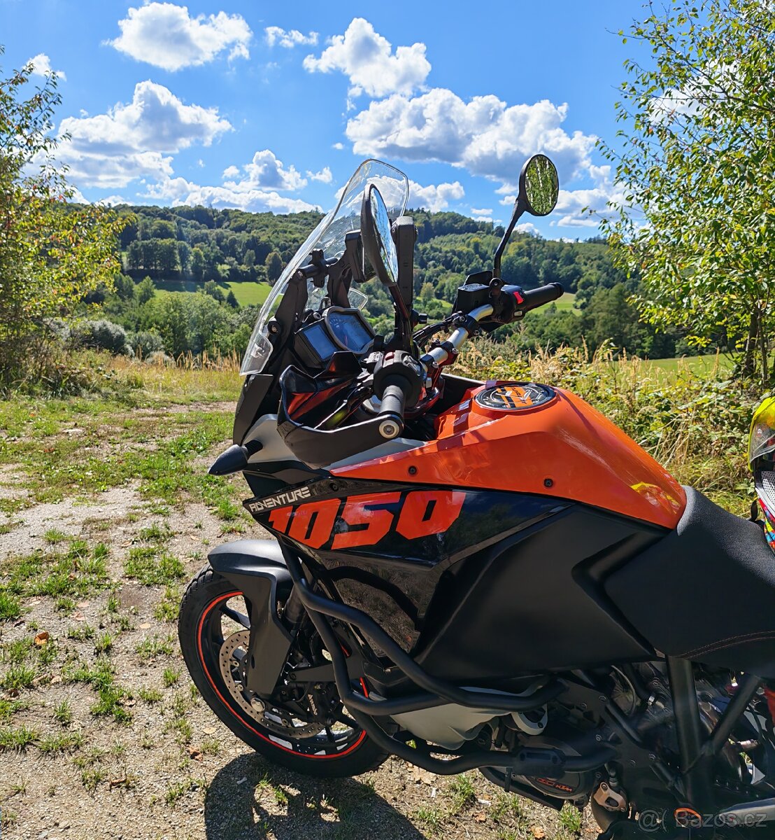 KTM adventure 1050 - 2