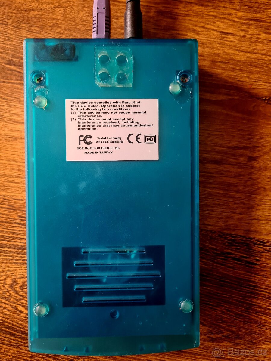 Externí HDD - U2 110GB (s filmy .avi) - 2