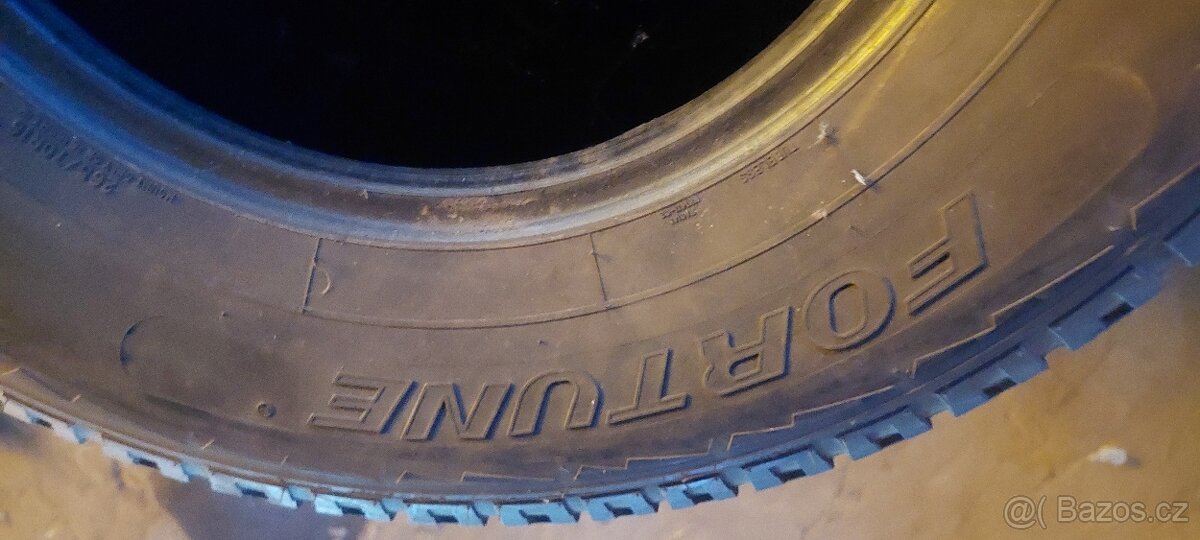 Pneu 265/70r16 - 2