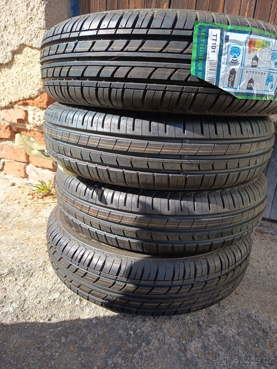145/80 R12 74T - 2