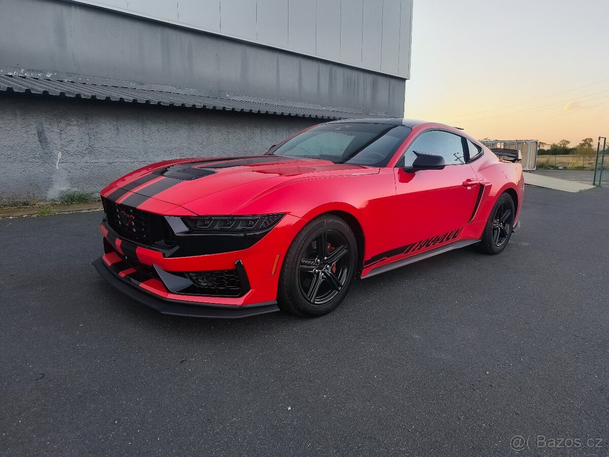Ford Mustang 2025 2.3T Nový Model - 2