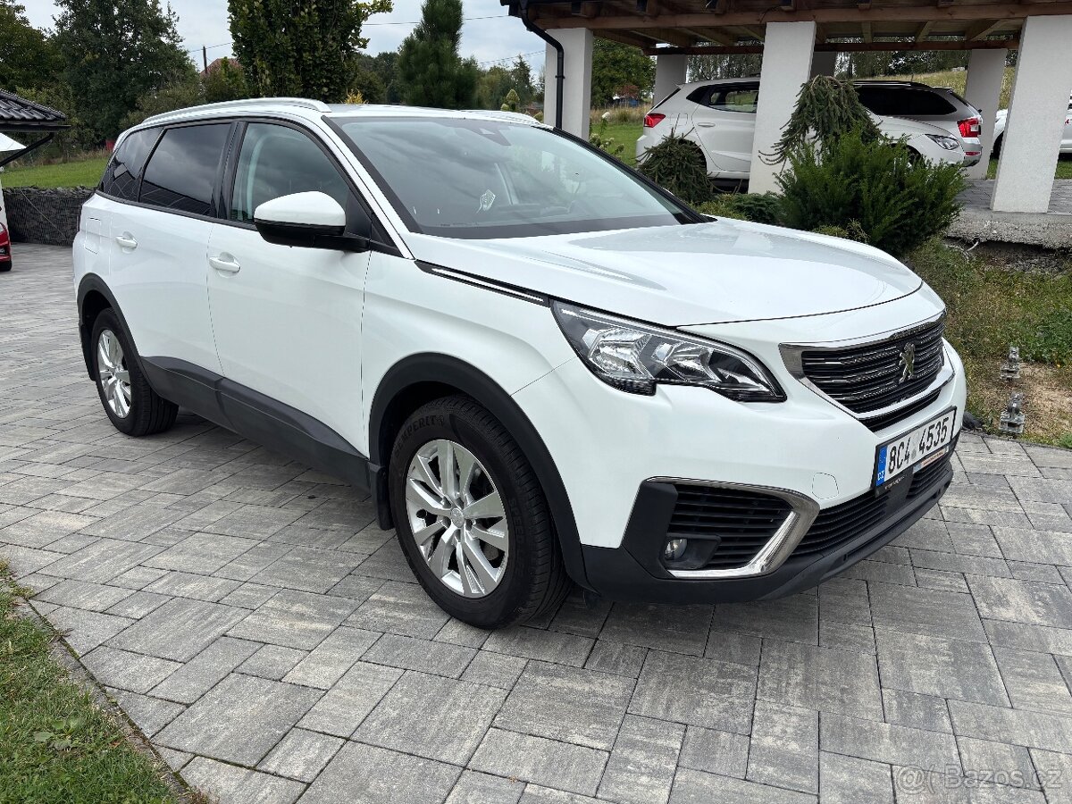Peugeot 5008 1.2i 96kw 7 míst - 2