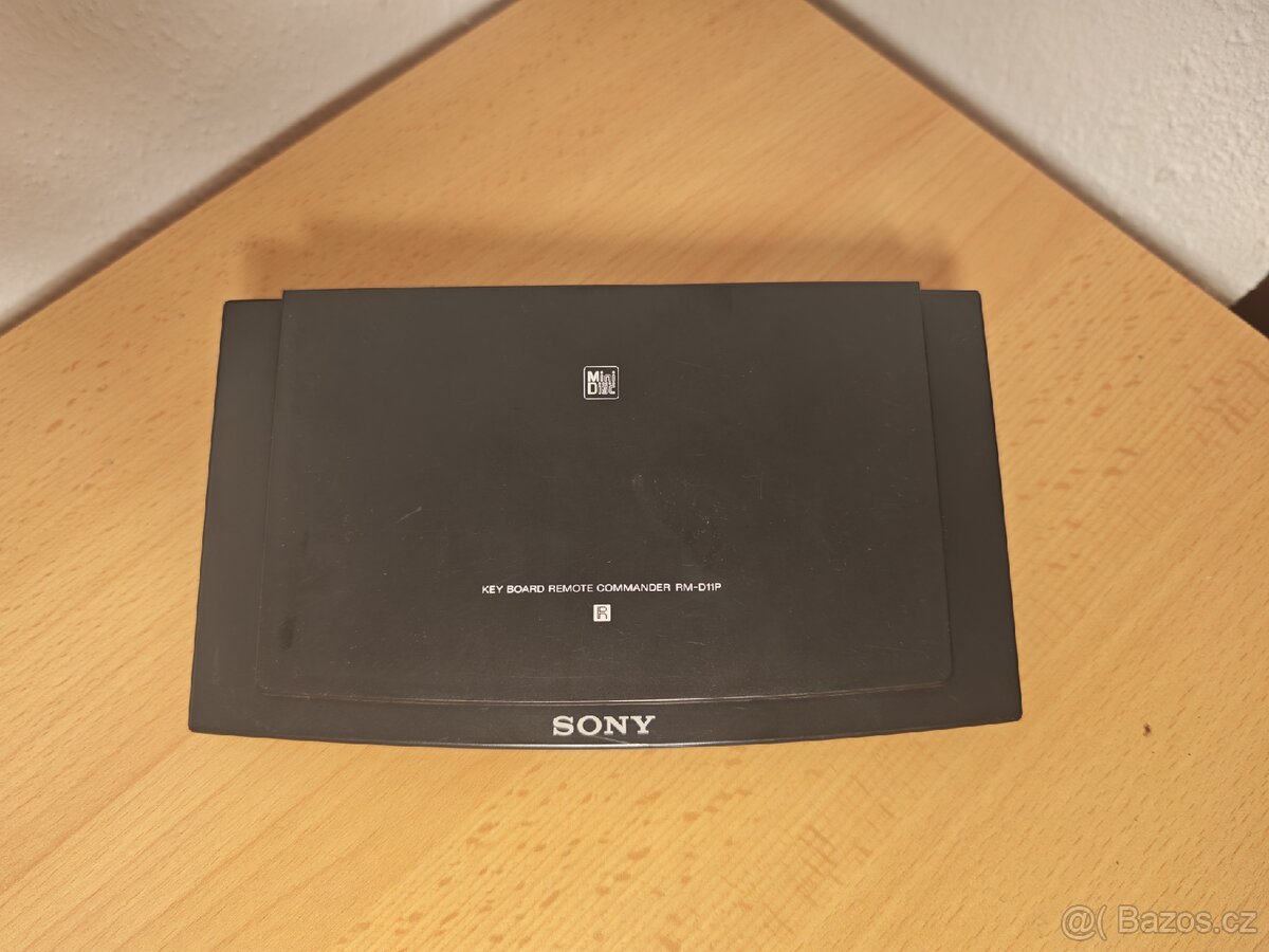 KLAVESNICA SONY RM-D11P - 2