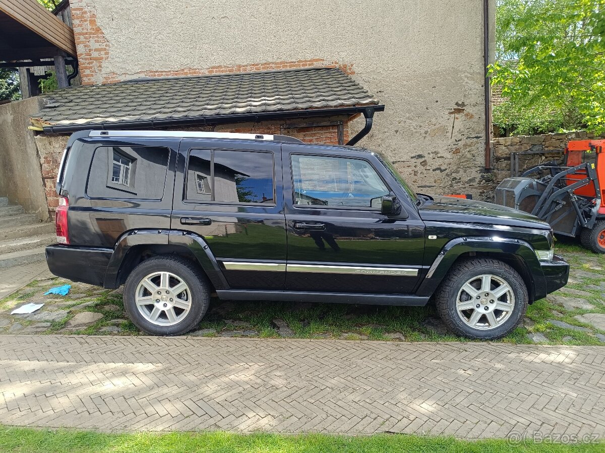 Jeep Commander 3.0 V6 CRD 160kw - tažné na 3,5T