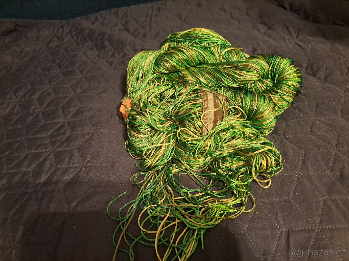 Provázkové závěsy - 2