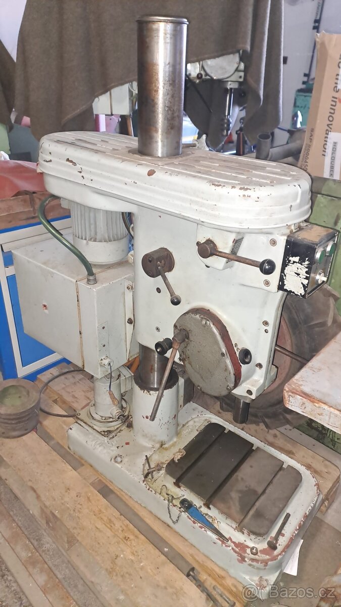 Vrtačka stolní V20 B - 2