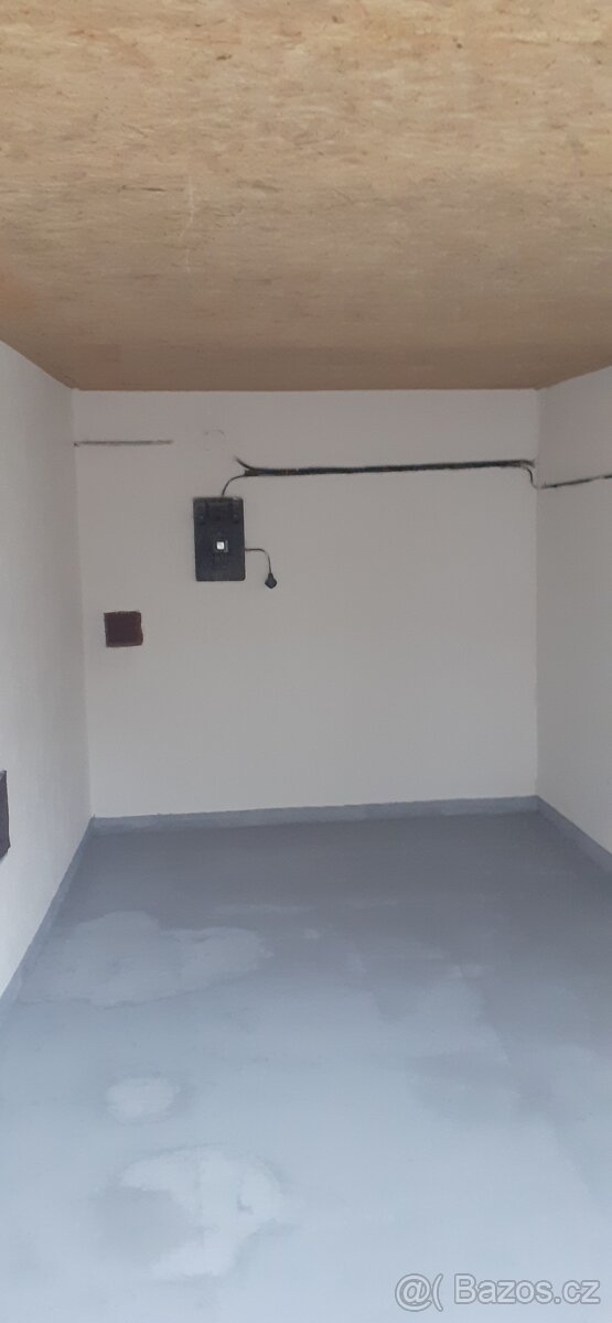 Prodam Garáž 24m2 - 2
