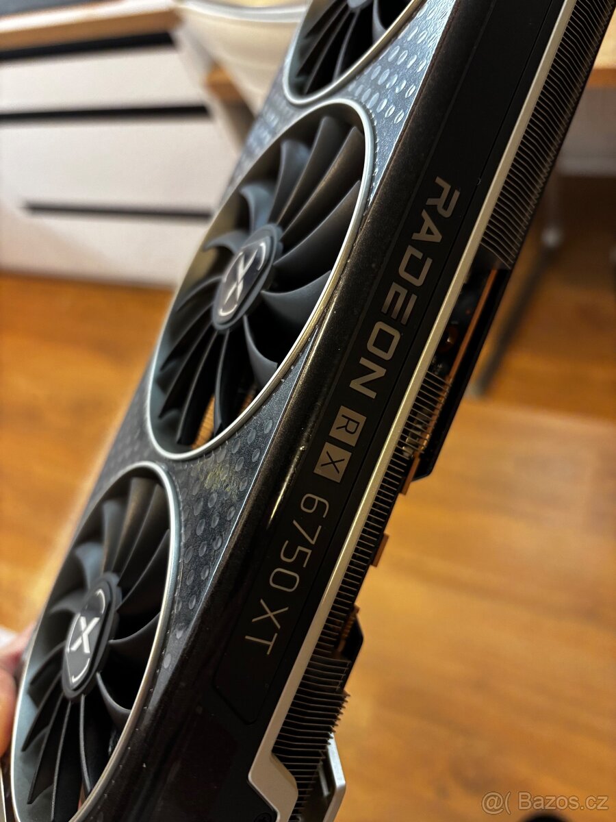 Grafická karta AMD RX 6750 XT 12GB - 2