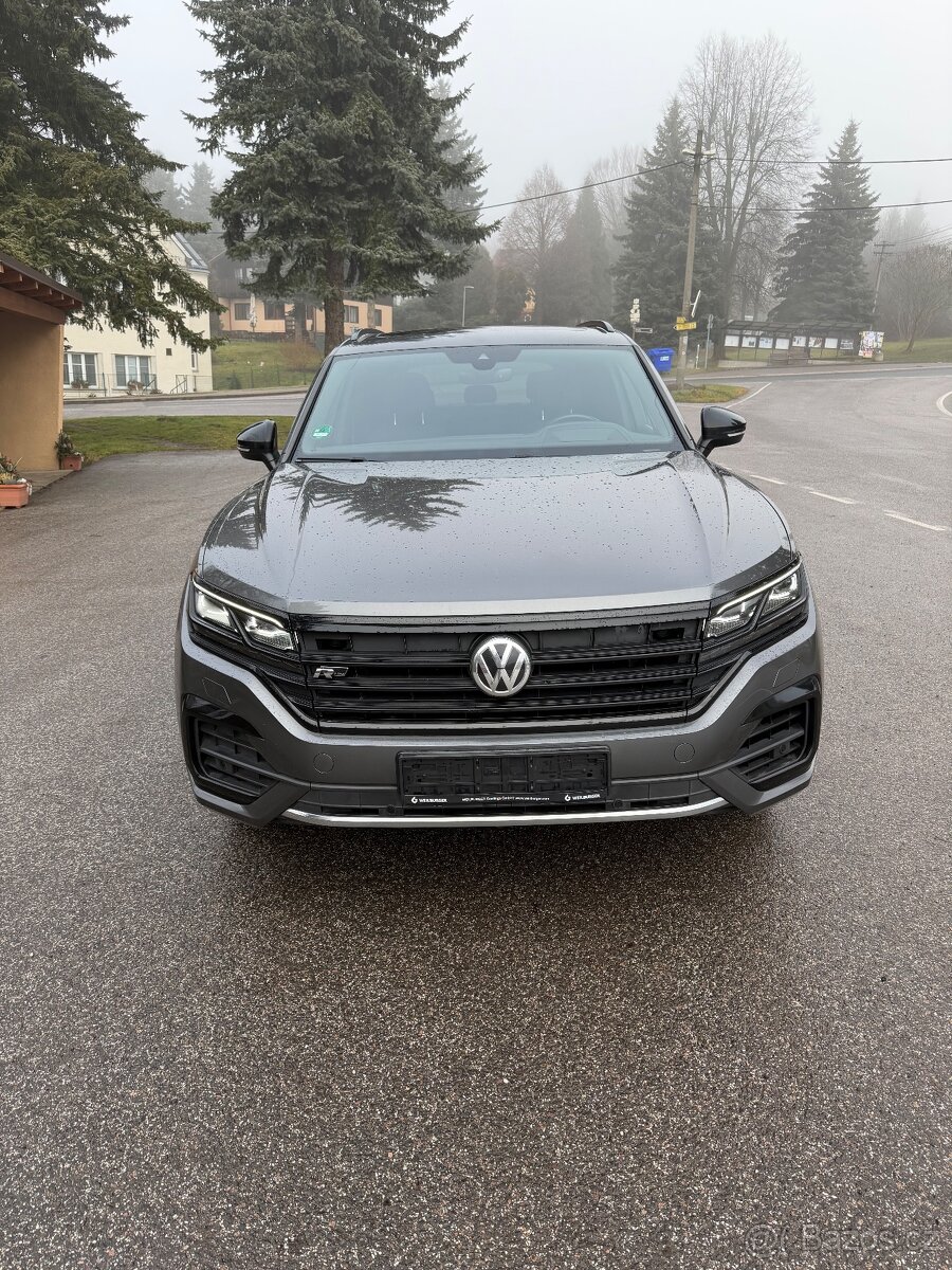 VW Touareg 3.0tdi 210 kw,3x Rline, Webasto, Vzduch, Dinaudio - 2