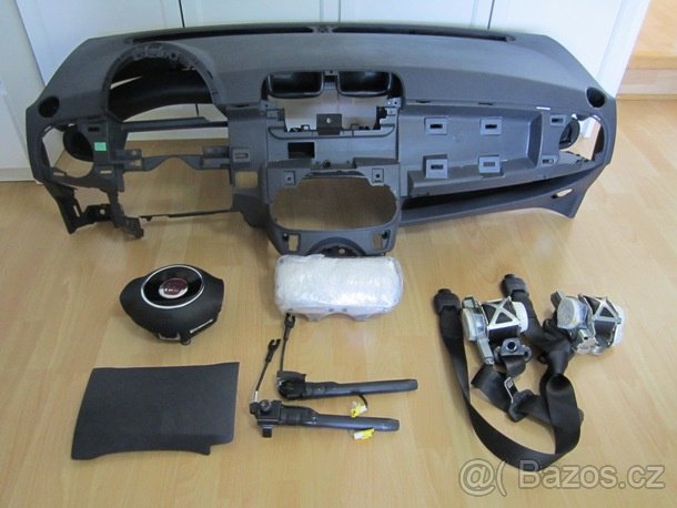 Přístrojová deska FIAT 500 - 2