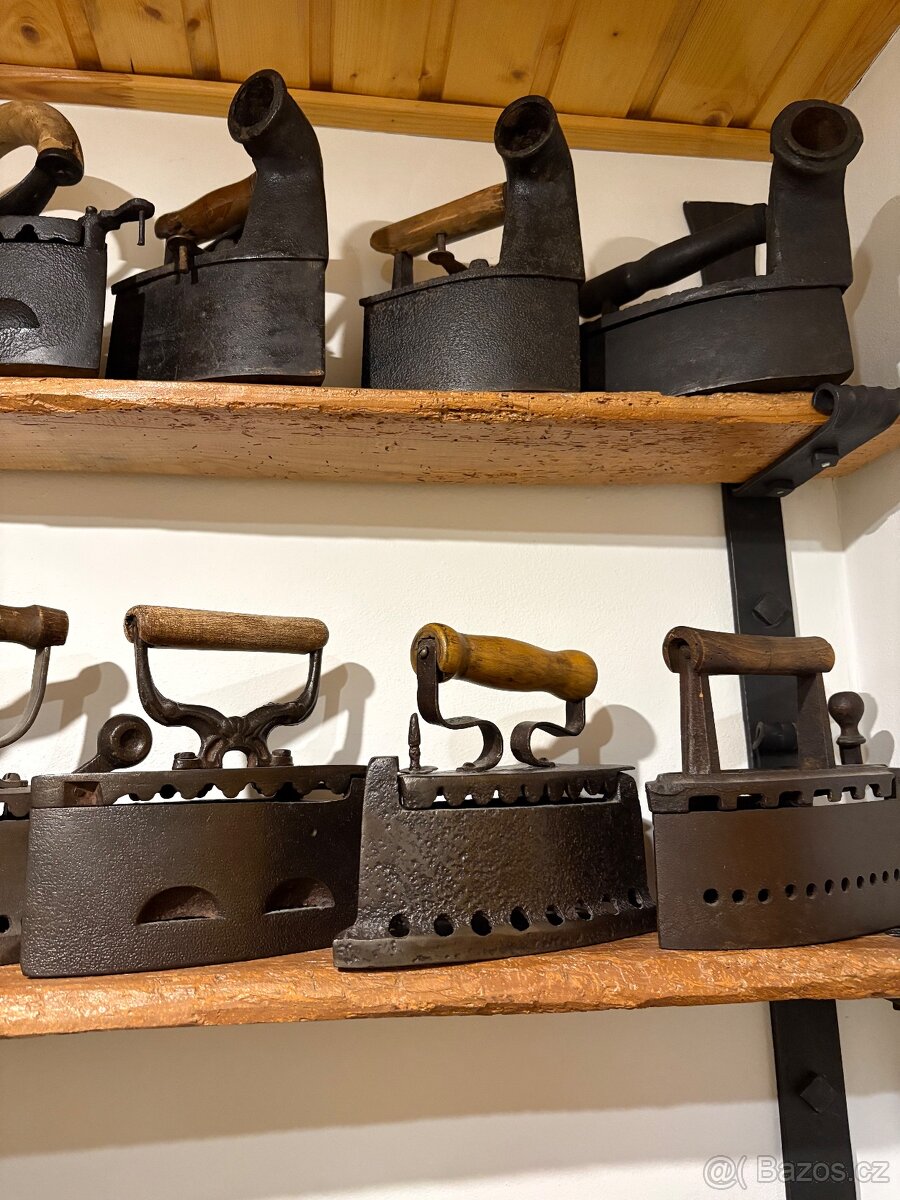 Starožitné žehličky - 2