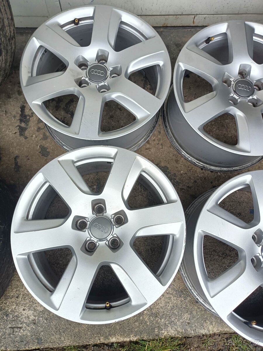 4ks alu disky orig. Audi 5x112 R17 - 2