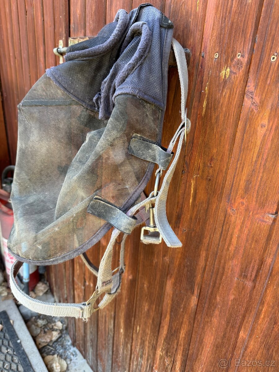 Maska s ohlávkou - 2