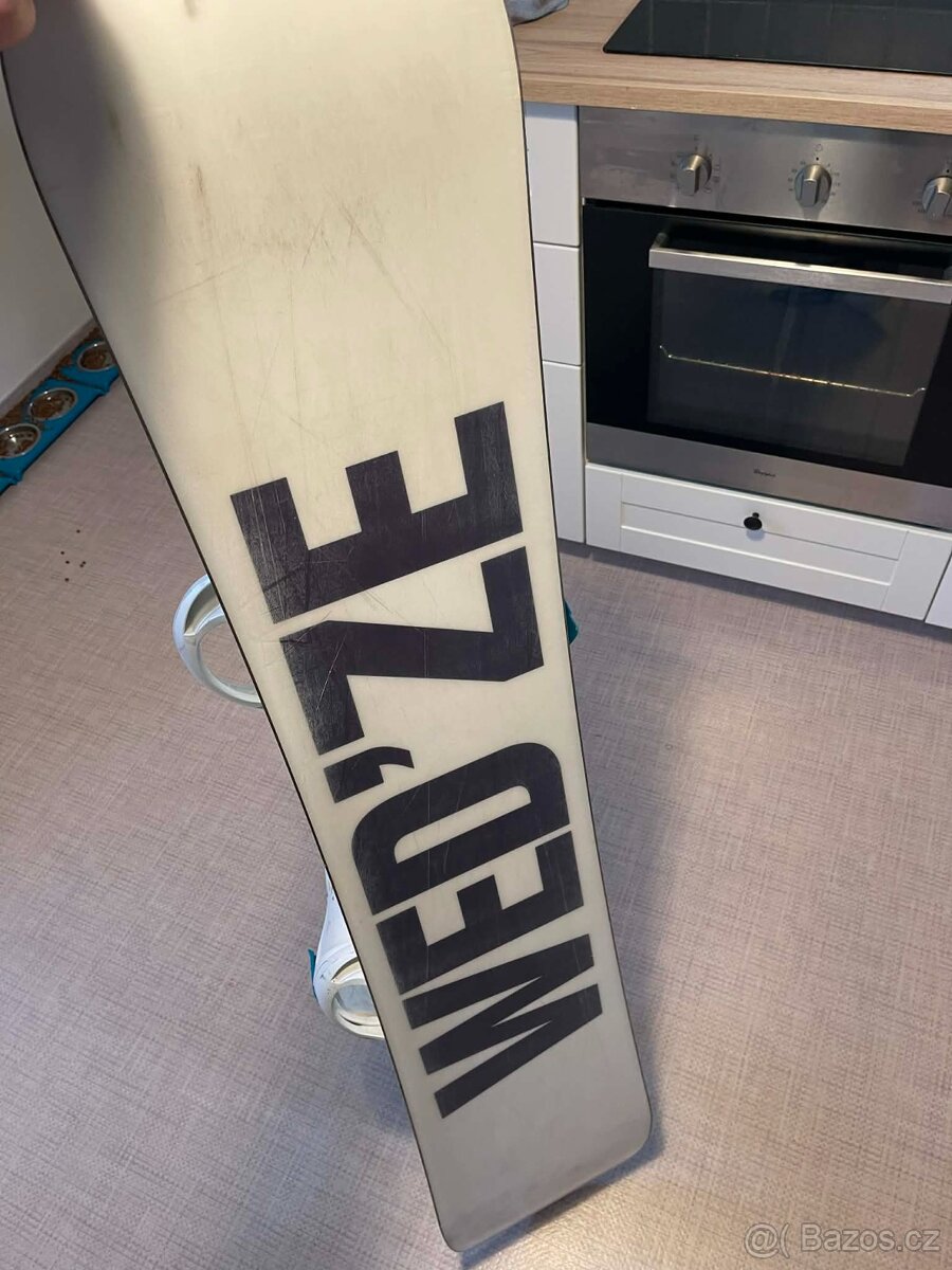 Snowboard 140 + vazání + boty Reaper - 2