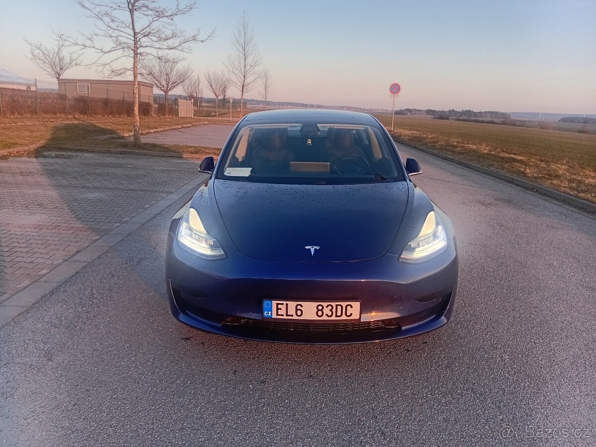 Prodám Tesla model 3 - 2
