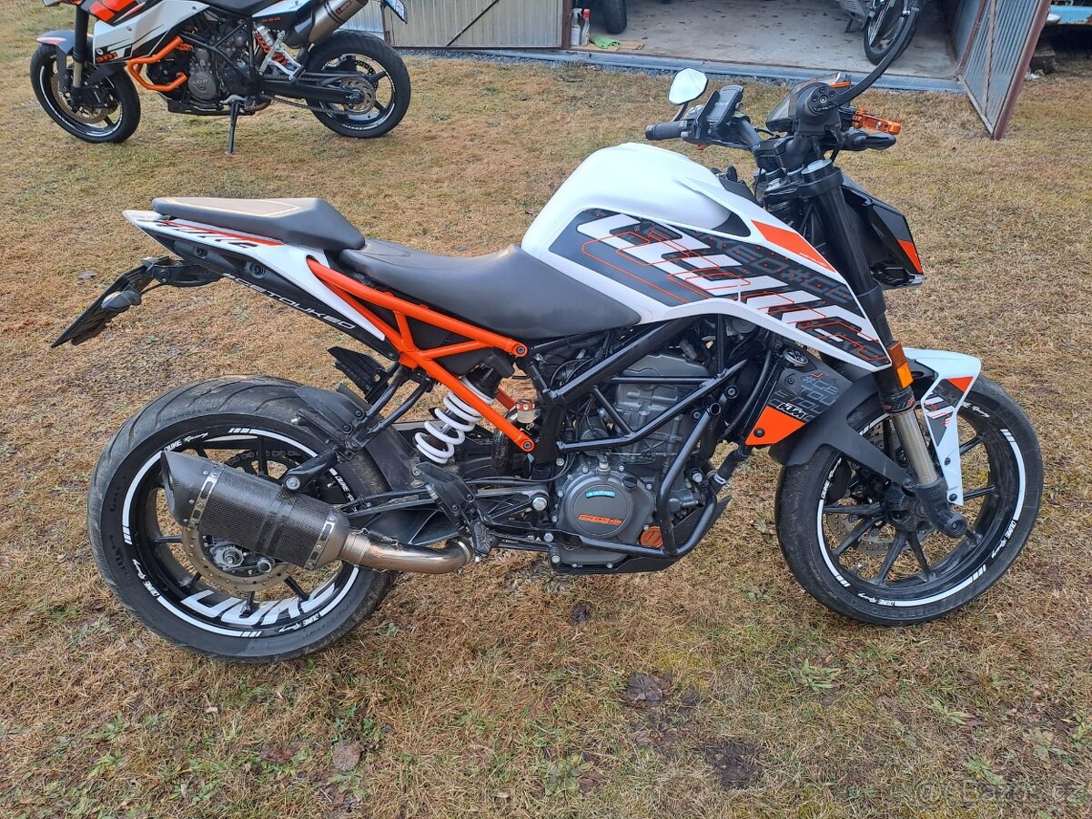 KTM Duke 125 - 2