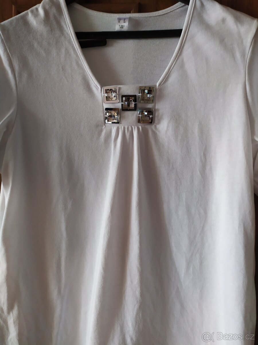 hezká bílá halenka - 2