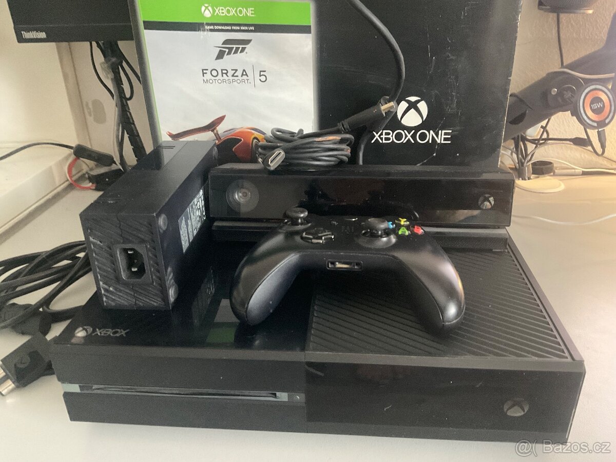 Xbox One 500GB + ovladač + Kinect - 2