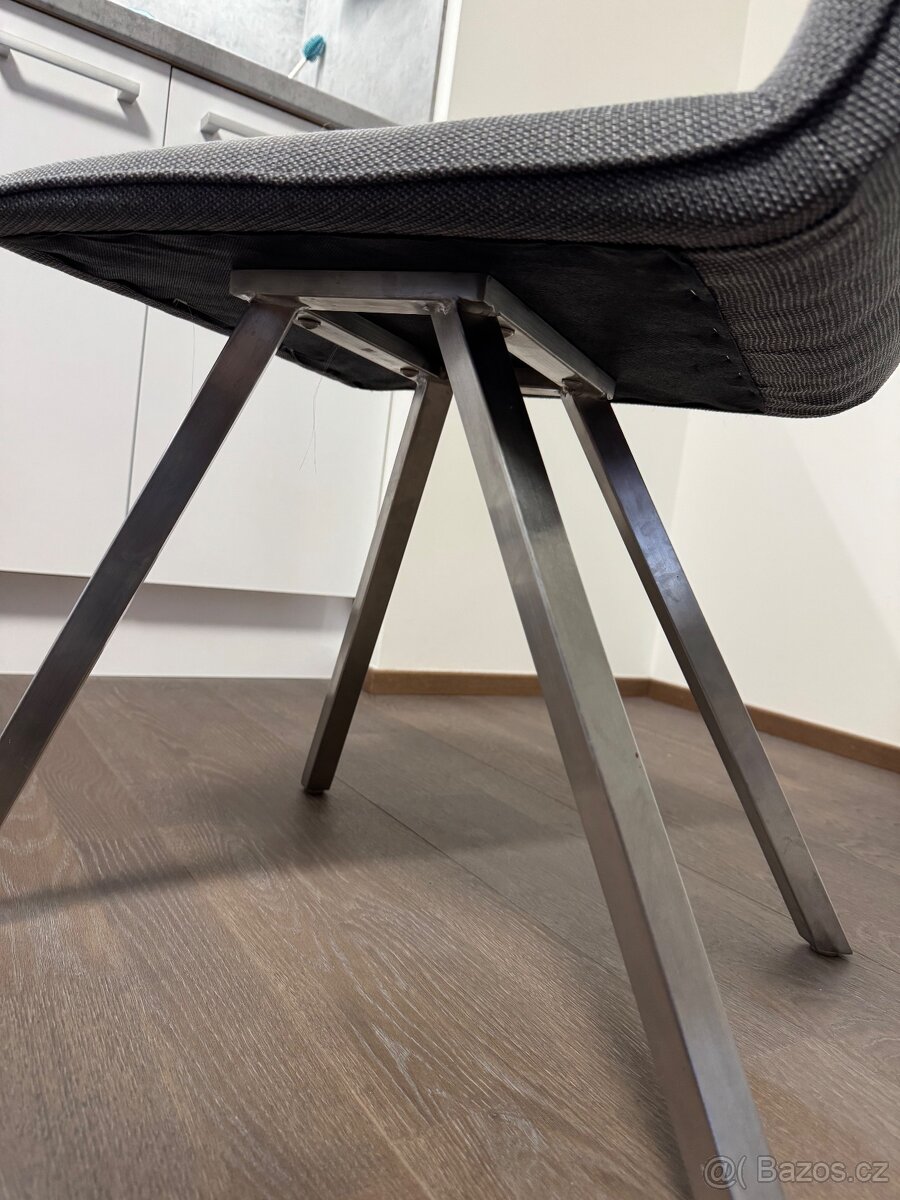 4x židle - 2