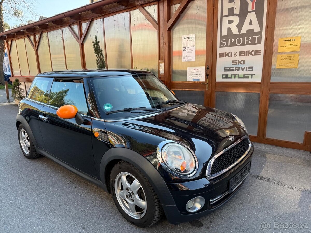 Mini Cooper 1,6i - 2