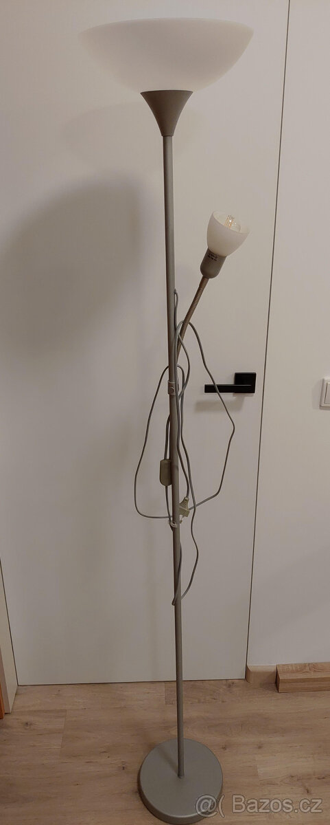 Stojací lampa - 2