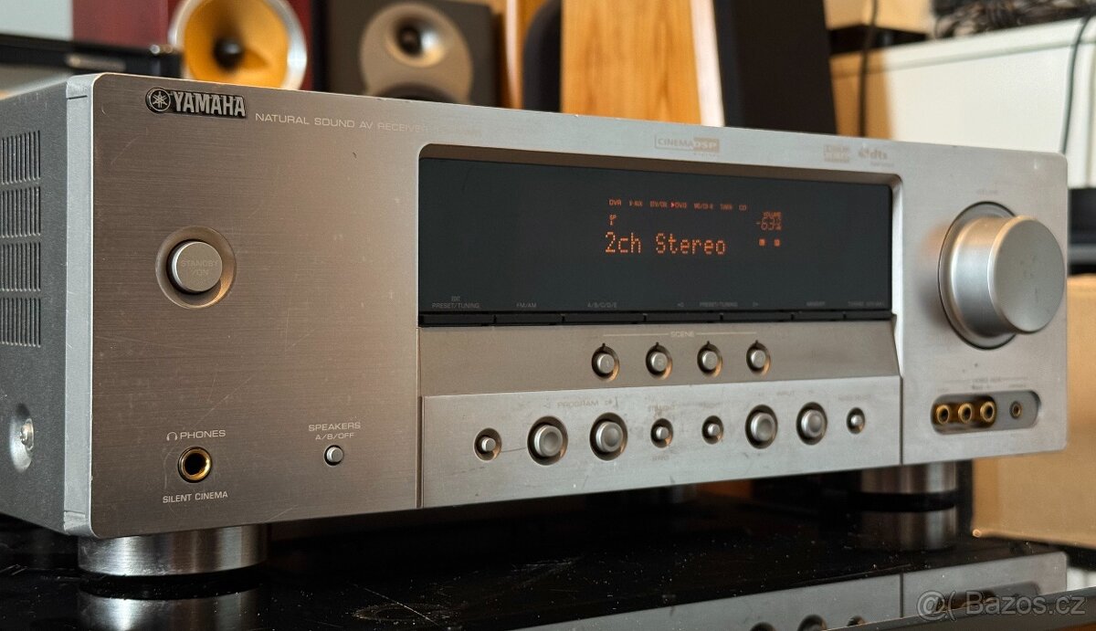 Yamaha RX-V361 AV Receiver - 2