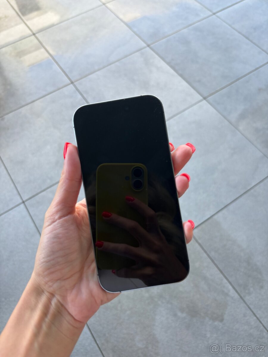 IPhone 14 Pro 128 GB - 2
