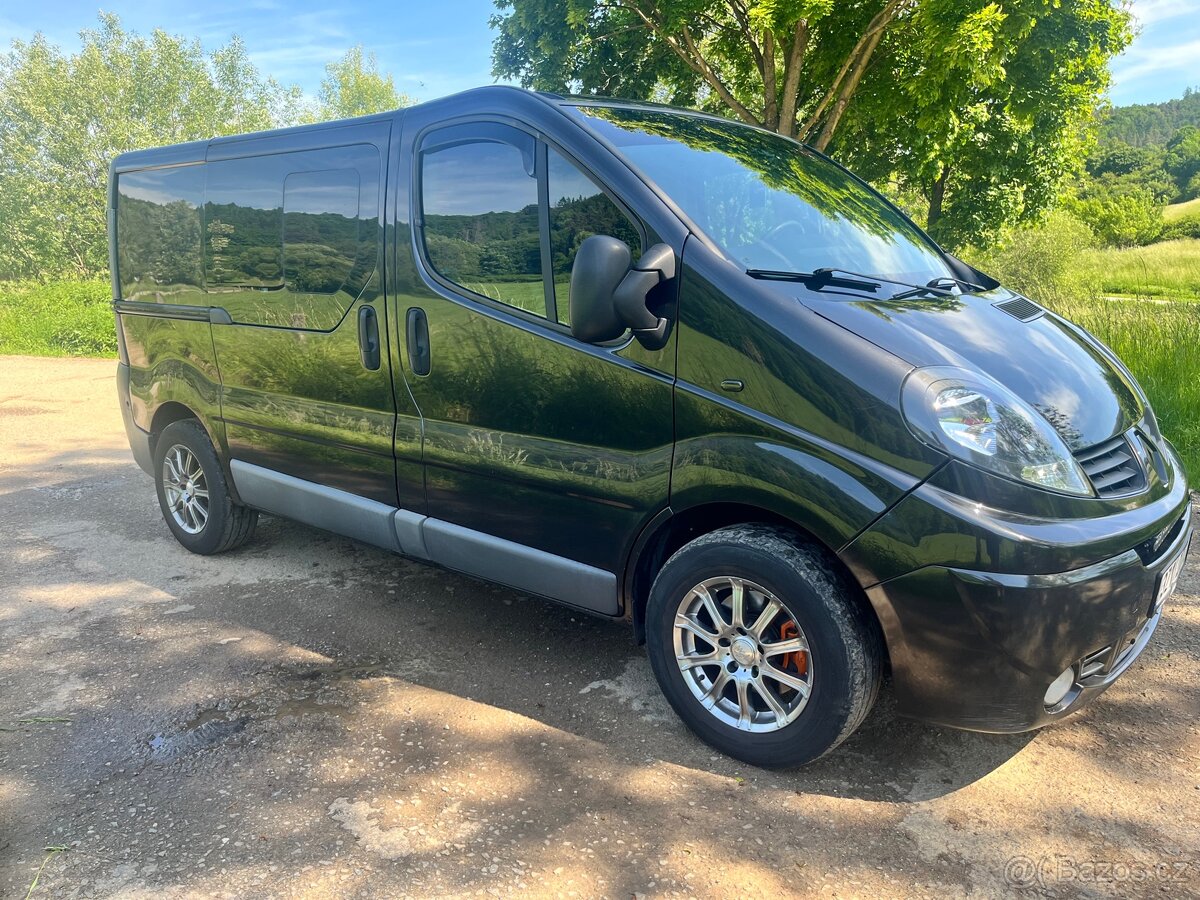 Trafic 2.0DCI spaní, kempování, zatepleno, topení. - 2