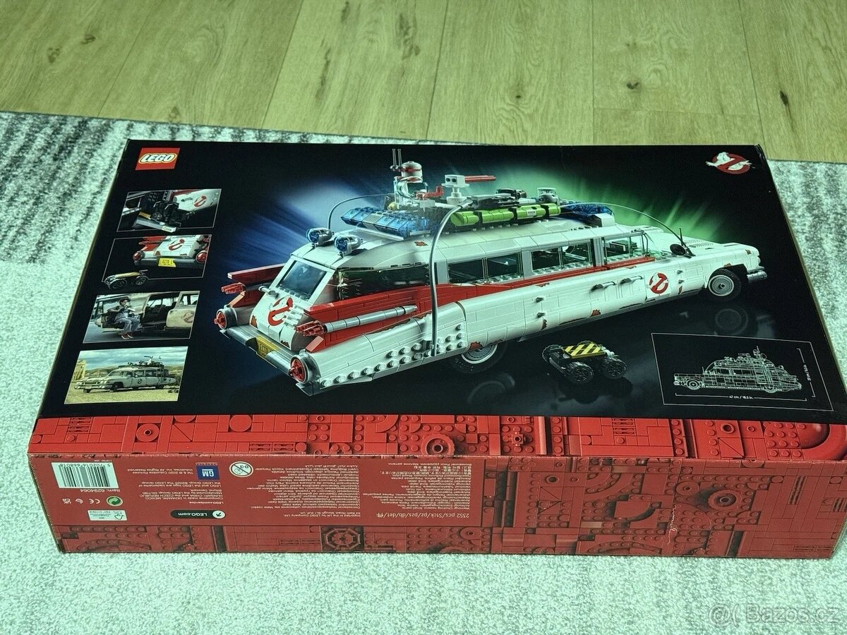 LEGO Icons 10274 Krotitelé duchů - 2