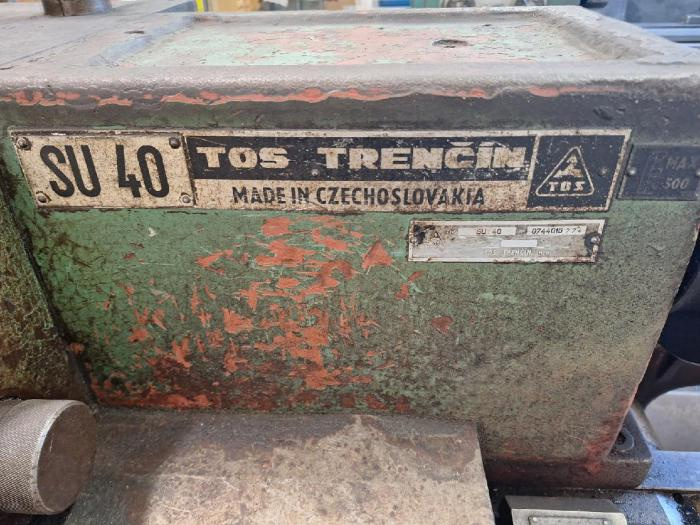 Soustruhy - hrotové SU 40 - 2