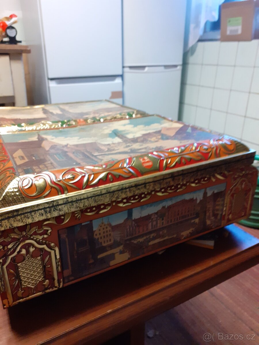 Plechová krabice - 2