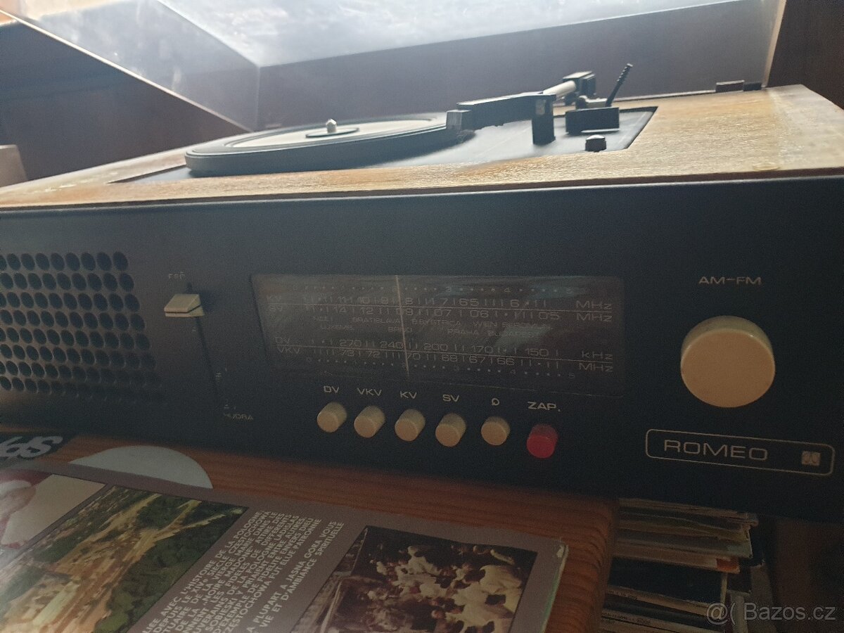 Gramofon Tesla Romeo - 2