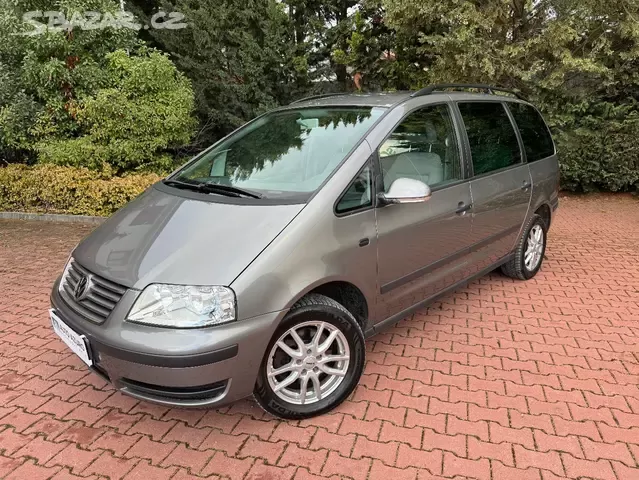 VW Sharan 2.0TDI 103kW,Webasto,Serviska,Tažné. - 2