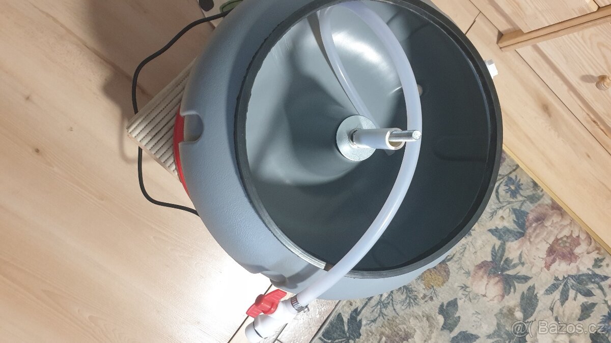 Omílačka Holzmann 8Kg - 2