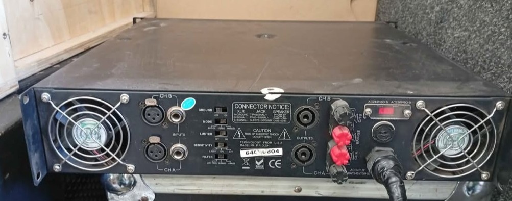 Zesilovač American Audio VLP 2500 - 2
