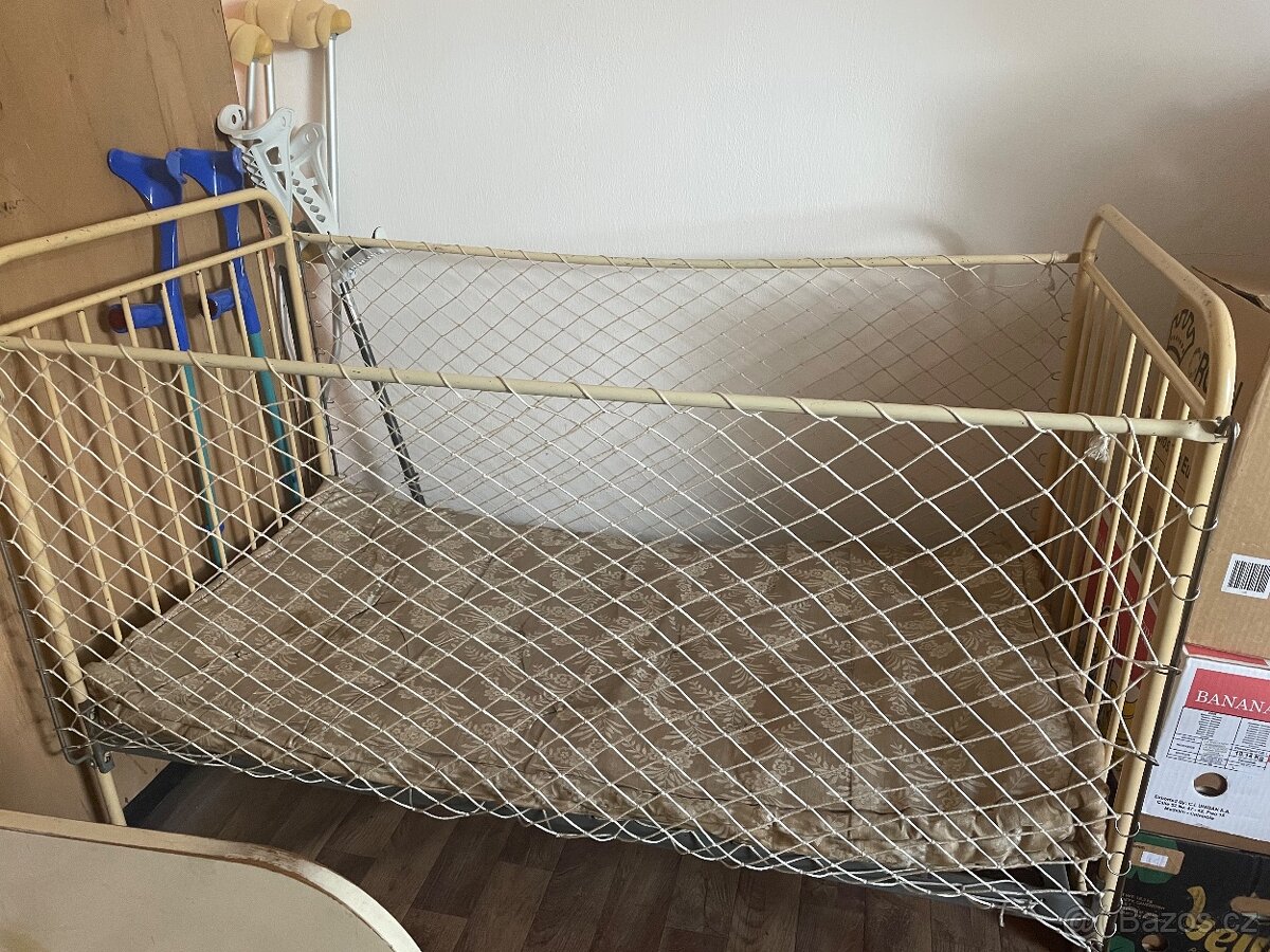 Prodam detskou retro postylku - 2